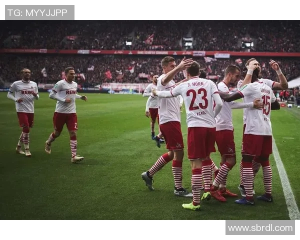 圣菲独立队与青年队激战正酣谁能在赛场上笑到最后 圣菲独立队与青年队激战正酣谁能在赛场上笑到最后