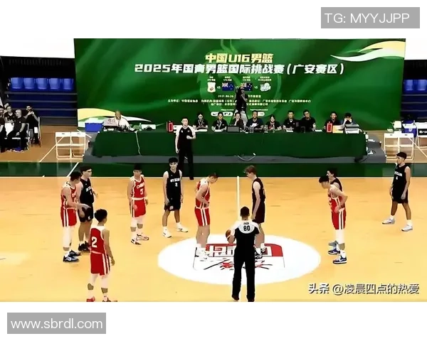 广东与上海篮球对决直播精彩瞬间全程回顾与分析 广东与上海篮球对决直播精彩瞬间全程回顾与分析